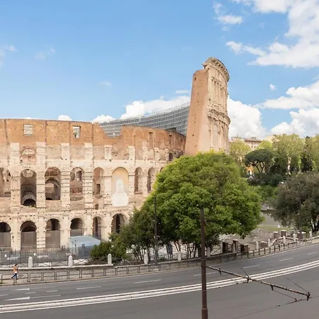 Apartment Iflat Unforgettable In Front Of Colosseum *