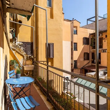 Iflat Unforgettable In Front Of Colosseum Apartment
