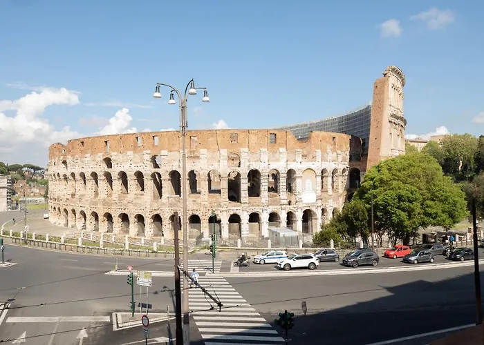Iflat Unforgettable In Front Of Colosseum * 罗马